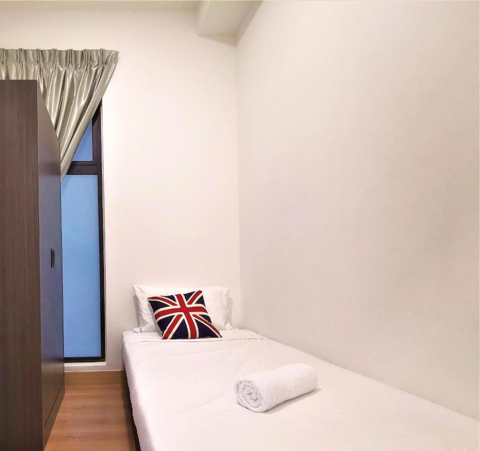 Bell Family Suite @Sepang Kota Warisan Klia Экстерьер фото